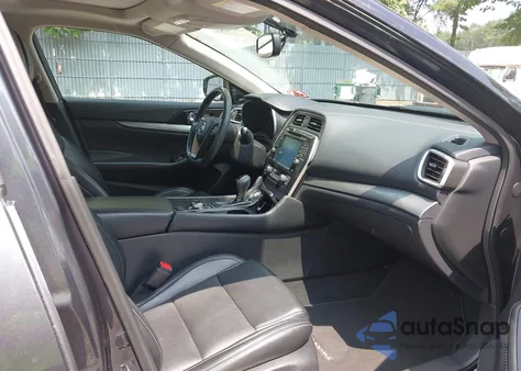 2017 Nissan Maxima 3.5 Sl z USA, uszkodzony, nr VIN 1N4AA6AP4HC440075